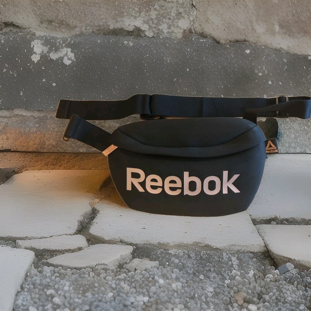 Reebok Verona Fanny Waist Pack Black Neoprene Rose Gold Accents‎ Unisex Belt Bag
